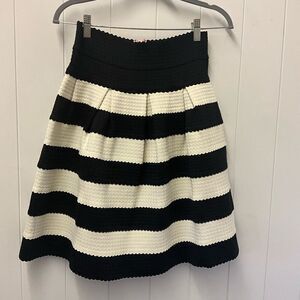 Vintage 80s Girls from Savoy Women’s Medium Large Black White Midi Skirt Elastic